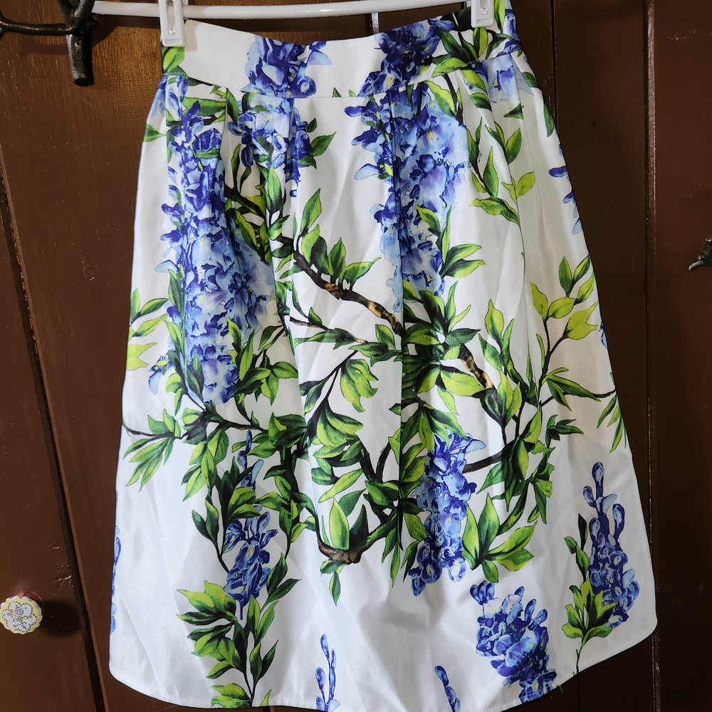 Floral White and Blue Women's Skirt